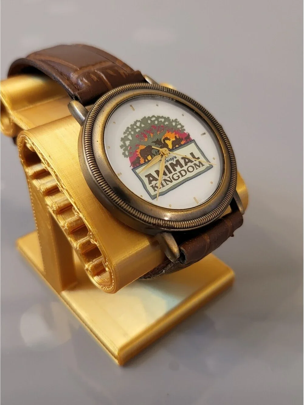 Walt Disney World Animal Kingdom Watch Works Great EUC LNWOT 38mm Ready To Wear